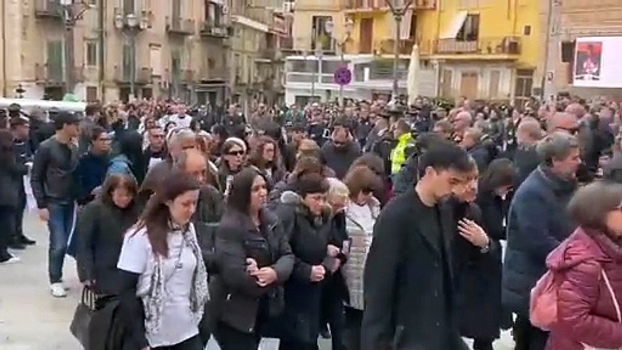 Misilmeri piange per Sara, l'ultimo saluto