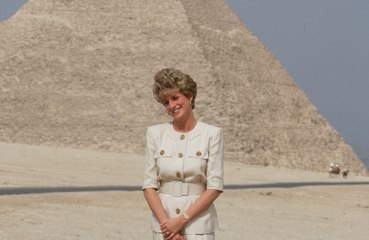 Prenses Diana, Freddie Mercury’nin erkek arkadaşı kılığına girerek bir bara gizlice sokuldu