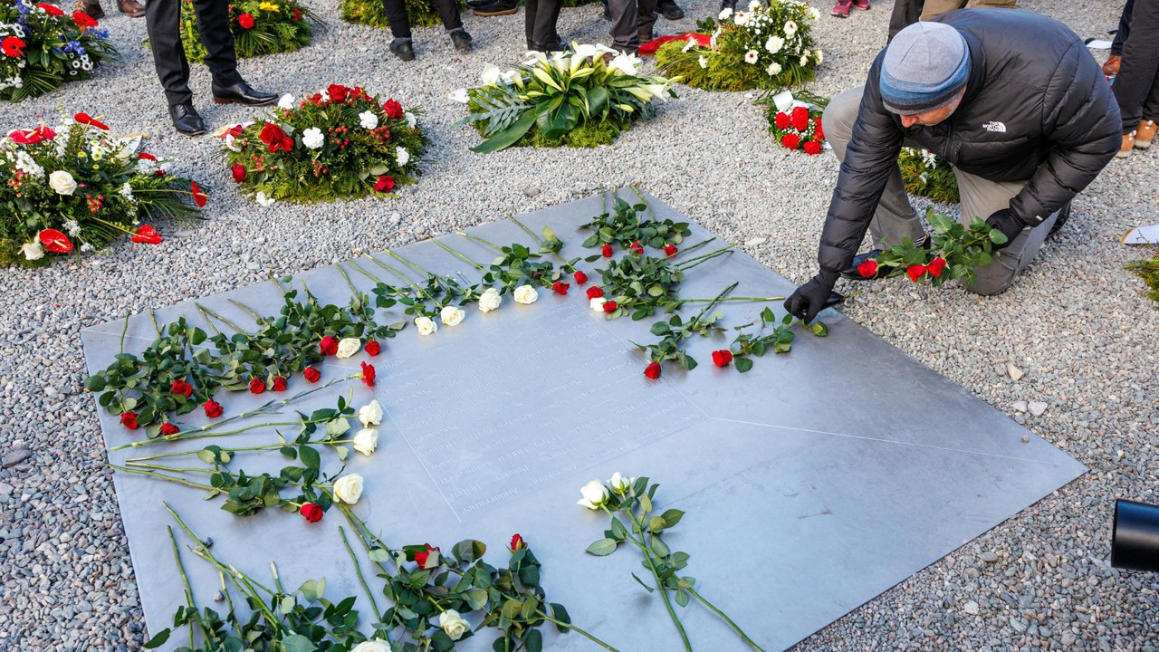 Gedenken an Befreiung des KZs Buchenwald vor 80 Jahren