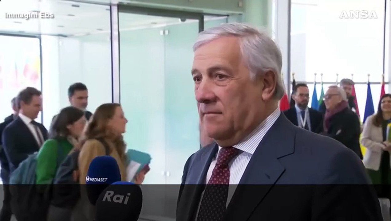 Dazi, Tajani: "Negoziare con gli Usa, l'Italia sostiene l'Ue"