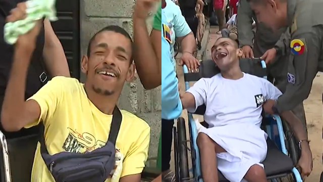 Aldrin y Mariano, jóvenes con parálisis cerebral en La Guajira, reciben sillas de ruedas transformadoras