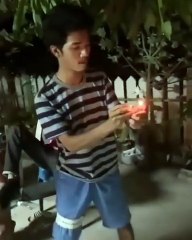 Momen Sekelom Orang Bermain Kembang Api, Endingnya Mengejutkan!