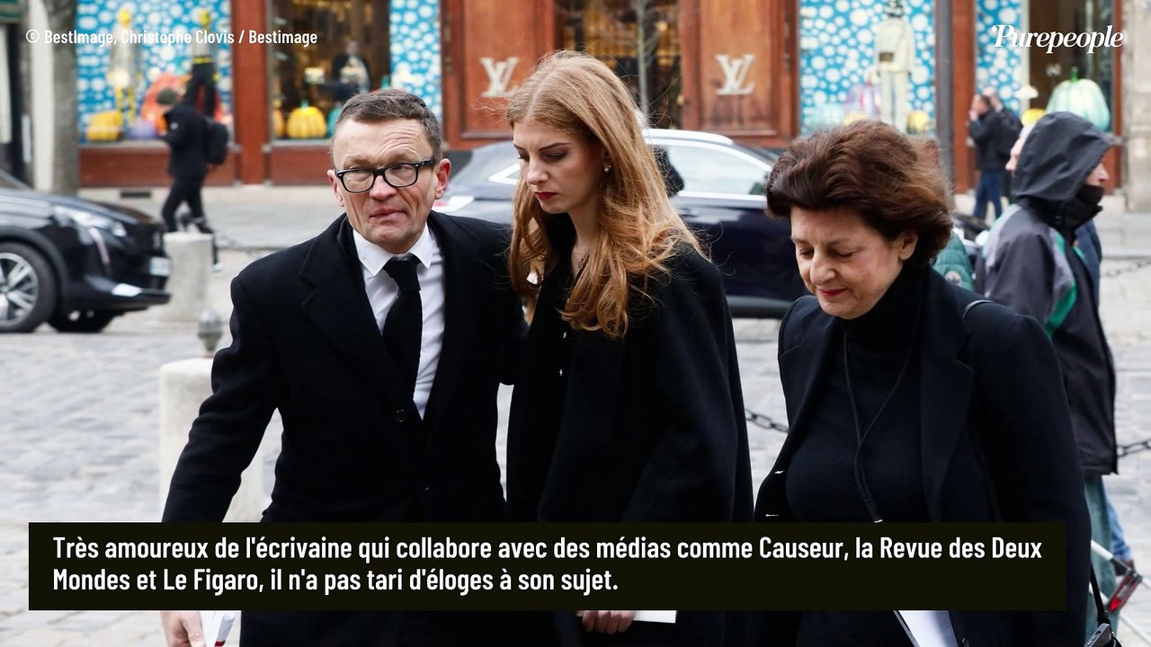 "Je n’avais d’yeux que pour elle" : Sylvain Tesson présente sa nouvelle compagne, de 19 ans de sa cadette