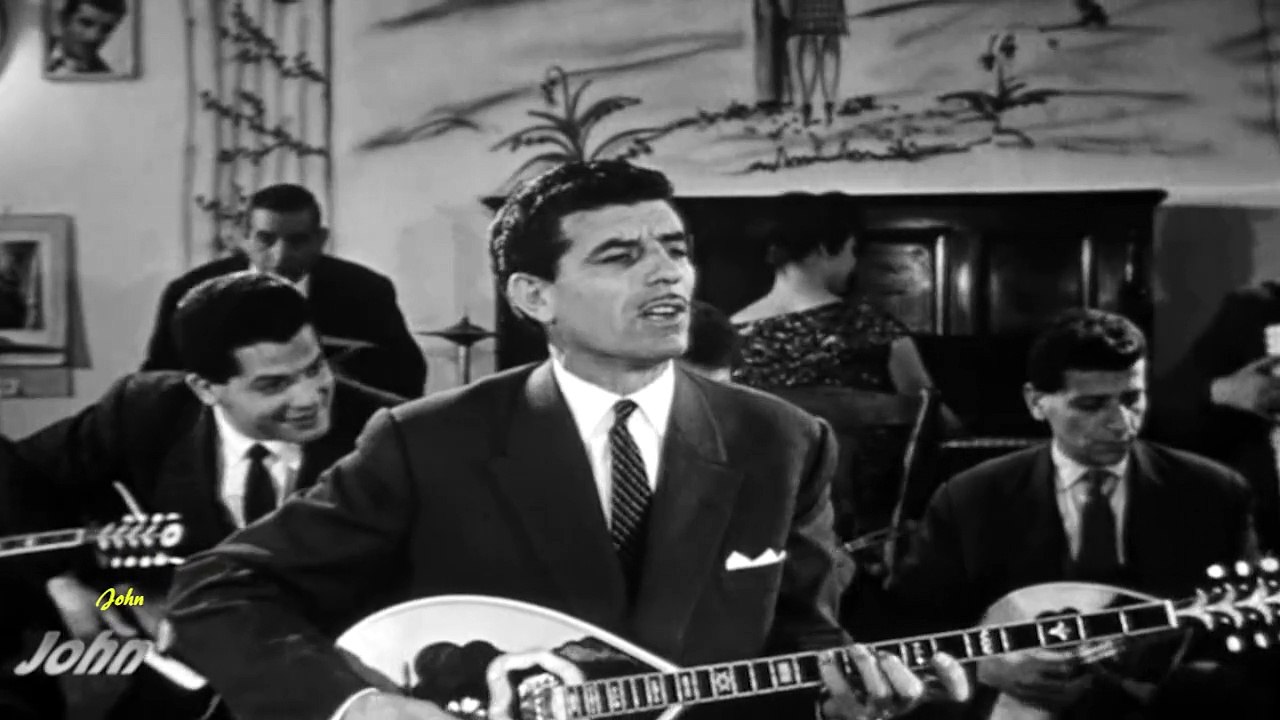 Σε τούτο το στενό - Γρηγόρης Μπιθικώτσης & Βούλα Γκίκα (Cine Video)Ver