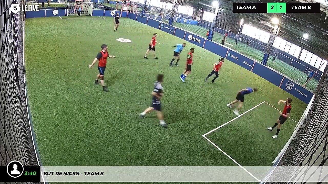 But de Nicks - Team B
