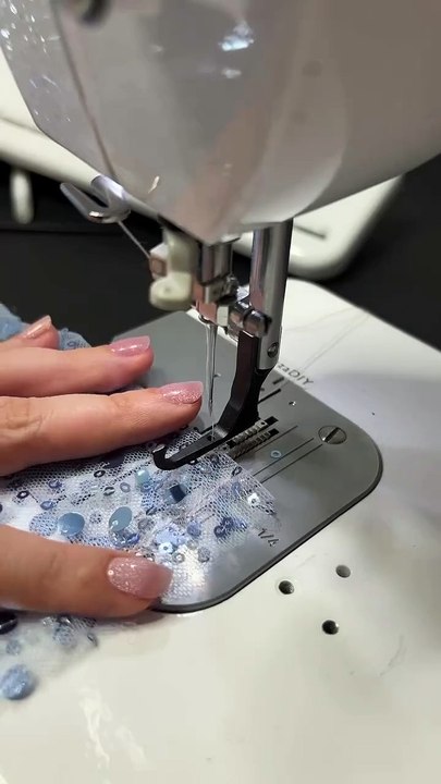 Sewing on Embroidered Fabrics with a Special Presser Foot