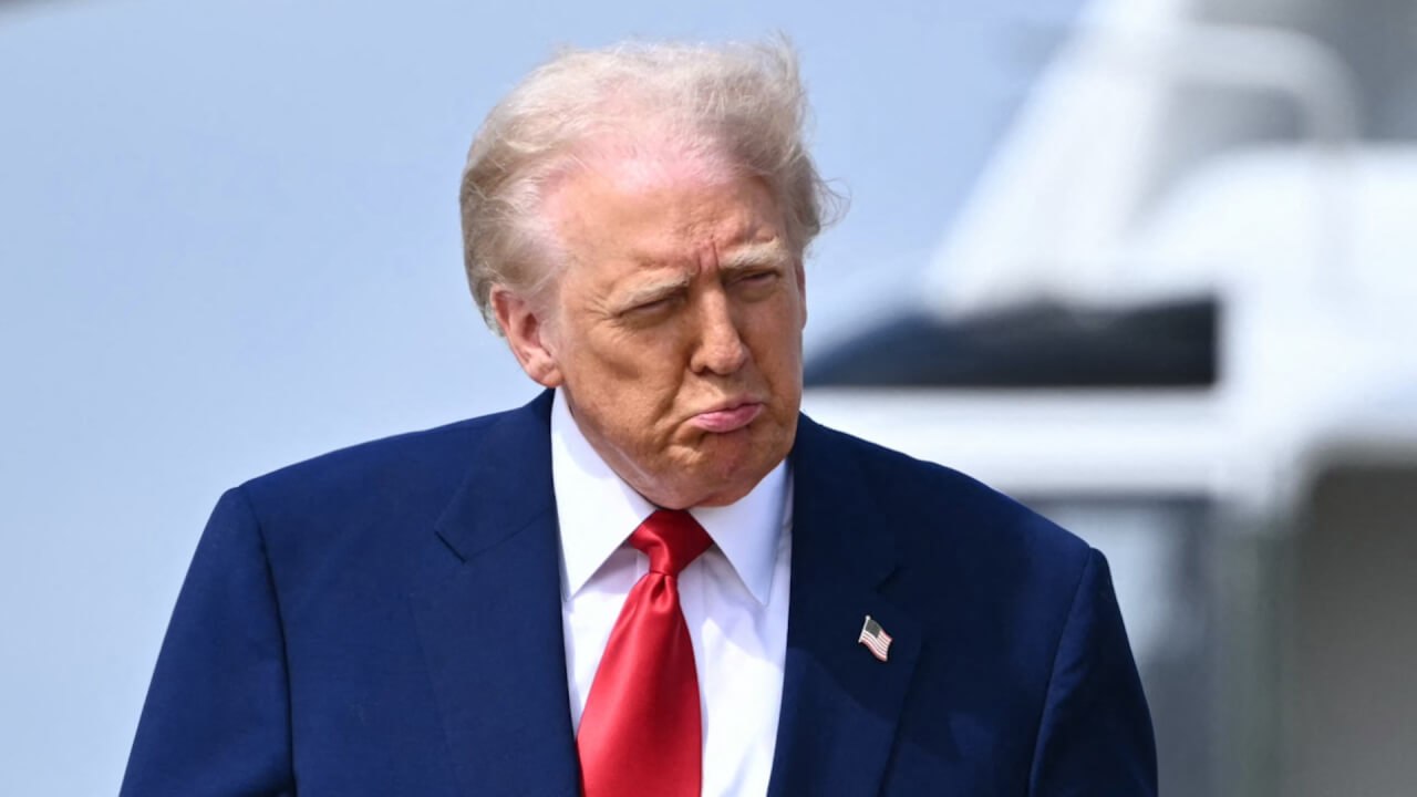 Trump says it's an "honor" to impose reciprocal tariffs as stock market tumbles