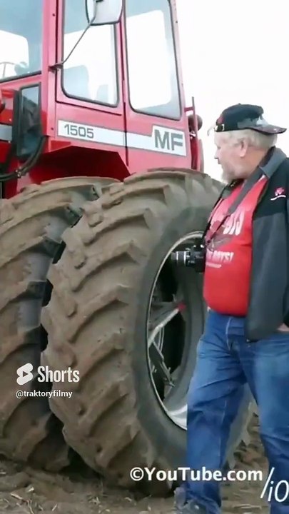 TRACTOR #rolnictwo #farm #agricole #farmer