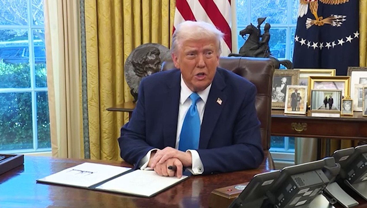 Trump revela que EEUU mantiene negociaciones directas con Irán sobre su programa nuclear