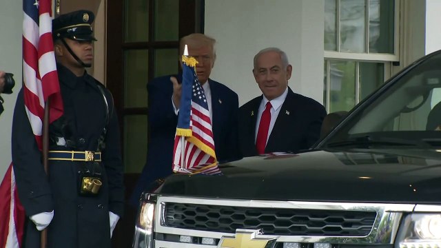 Trump afirma manter negociações diretas com o Irã sobre programa nuclear do país