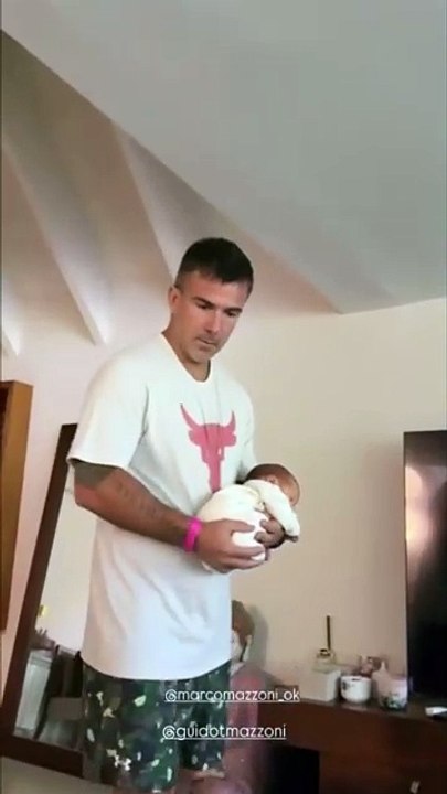 Sol Pérez mostró la infalible técnica de Guido Mazzoni para dormir a su bebé recién nacido