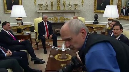 Trump amenaza a China con un arancel adicional del 50%