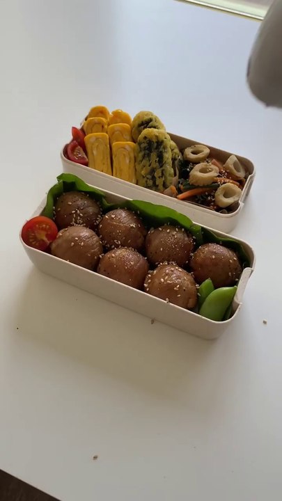 Making a 12 hour shift survival meal for my boyfriend🧑_🔧🍱 #asmr #lunchbox #bento #cooking #food