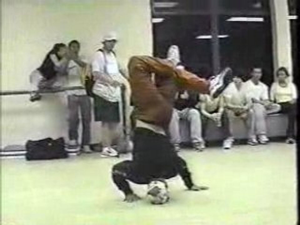 Breakdance - Hip Hop Battle