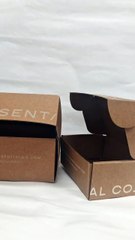 **"Elevate Your Brand with Custom Mailer Boxes! 🌿📦**