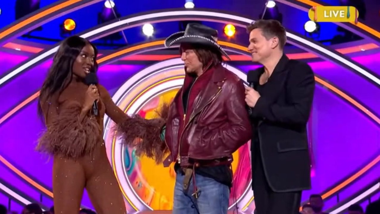 AJ Odudu reprimands Mickey Rourke as he’s ushered into Celebrity Big Brother house: ‘Stop looking at me’