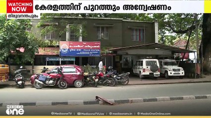 തിരുവനന്തപുരം വിമാനത്താവളത്തിലെ ഐബി ഉദ്യോഗസ്ഥയുടെ ആത്മഹത്യയില്‍ ആരോപണവിധേയനായ സഹപ്രവര്‍ത്തകനെ കണ്ടെത്താനാവാതെ പോലീസ്.