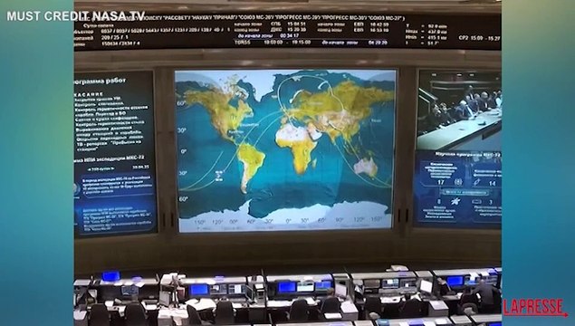 Spazio, un'astronauta della Nasa e due colleghi russi arrivati sulla Iss