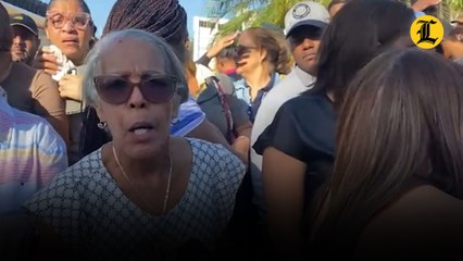 Familiares de las víctimas tras desplome del Jet Set