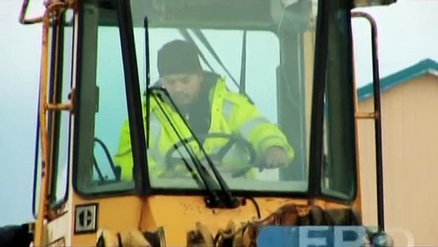 Dirty Jobs - Ice Salvage Crew