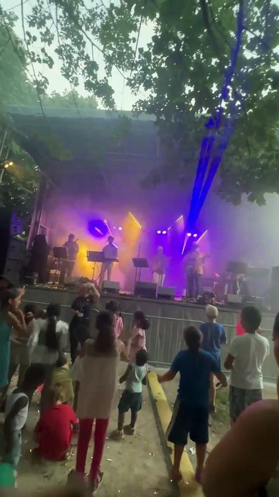 Orchestre Clin d'Oeil  Célébrons la Fête Nationale Française en Musique #music #musica #show (73)