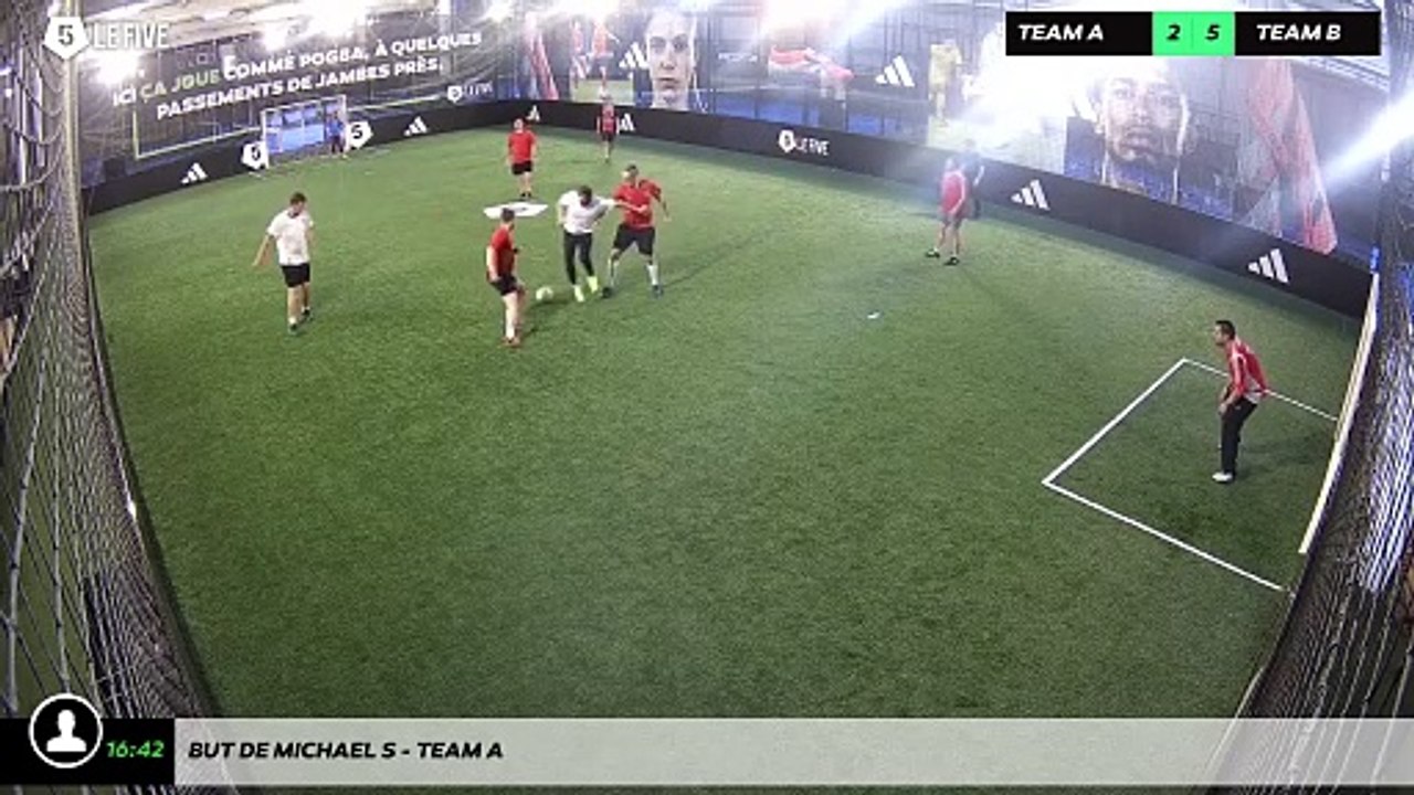 But de Michael S - Team A