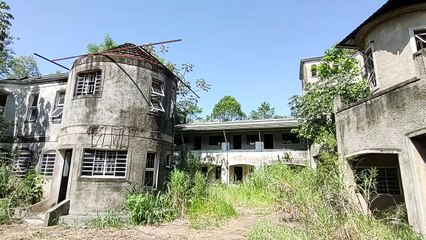 O FANTÁSTICO CASTELO ABANDONADO DO CANTOR JOSÉ RICO