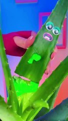 Megan's Hack for Shiny Hair! 💚 #hack #shorts