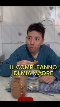 Daniele condotta compleanno di mamma