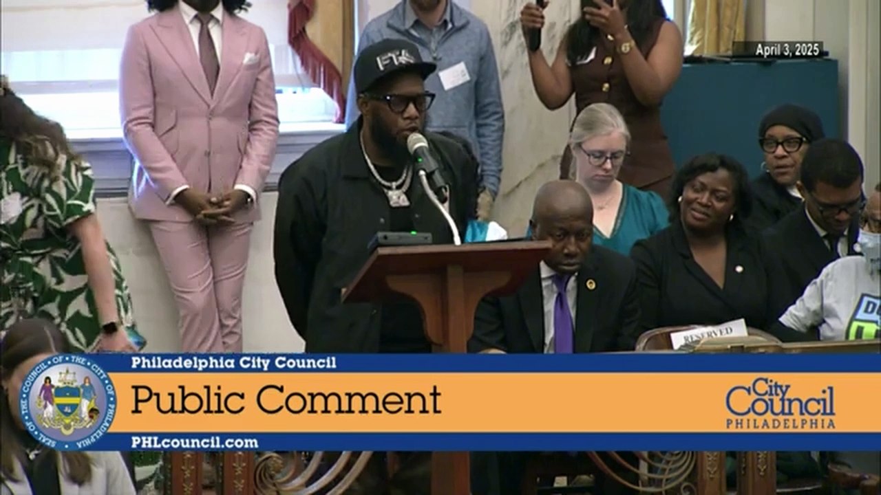 FASHION-FEST.com visits Philadelphia City Council alongside DEF JAM Roc-A-Fella Records Freeway