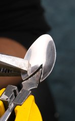 Awesome Jewelry Made From Old Cutlery!