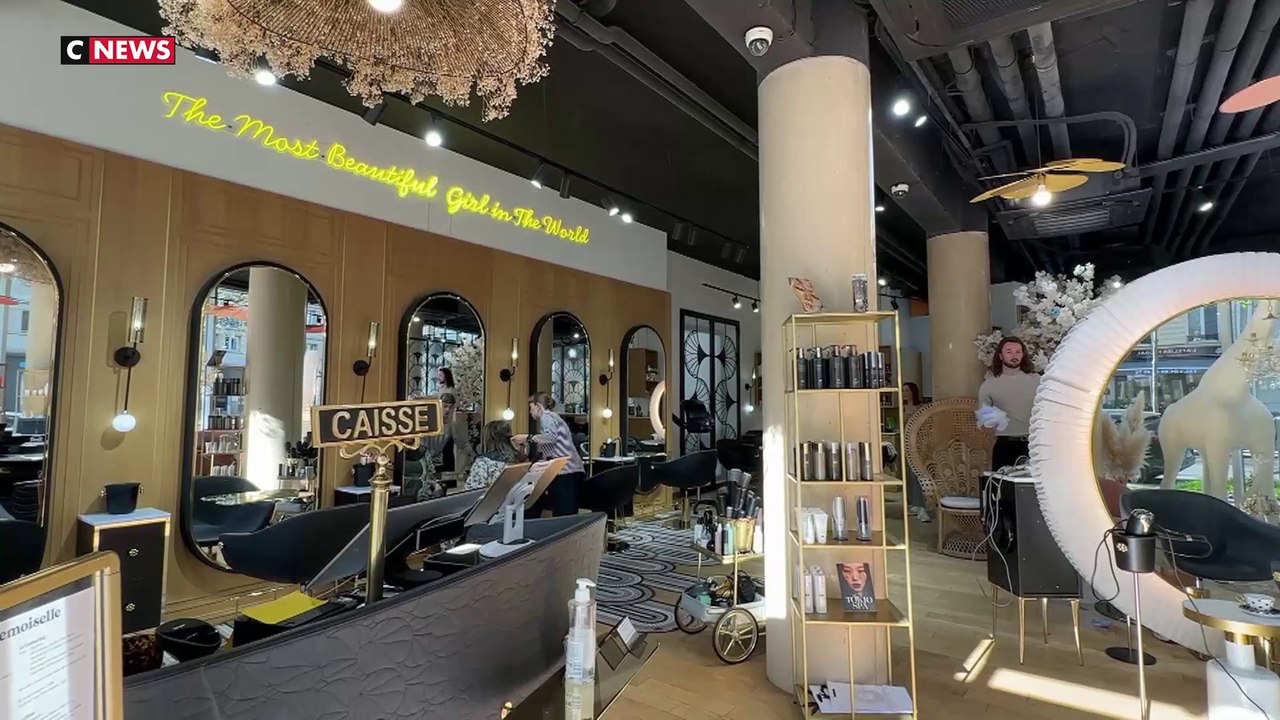 Baisse de fréquentation dans les salons de coiffure