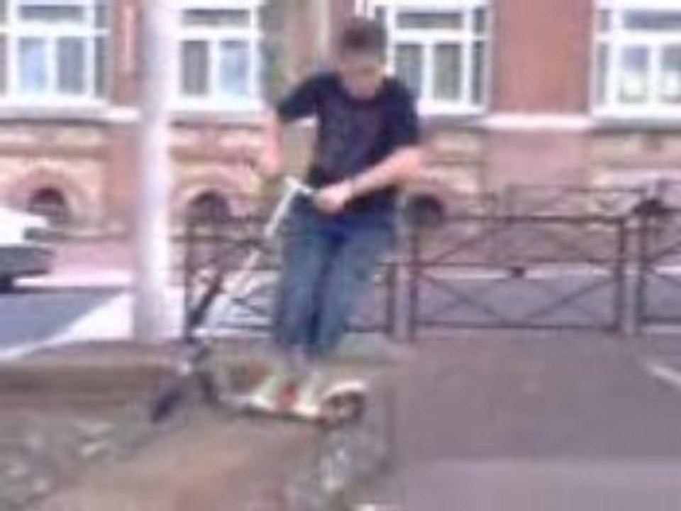 MOV0015A