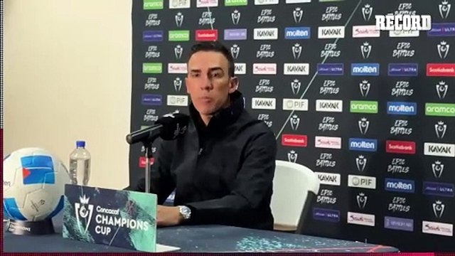 Para Vicente Sánchez eliminar al Club América y clasificar a la siguiente ronda motiva más. Agradeció la confianza a la directiva y jugadores.