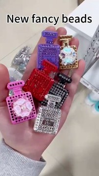 Fancy Gold Alloy Bows with Shiny Pearls Pendants Shiny Hearts Clay Beads