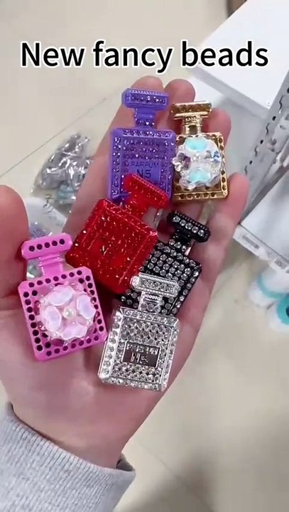 Fancy Gold Alloy Bows with Shiny Pearls Pendants Shiny Hearts Clay Beads