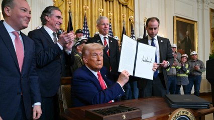 Trump beschließt Ausweitung der Kohleproduktion und will "Umweltgesetze zerschmettern"