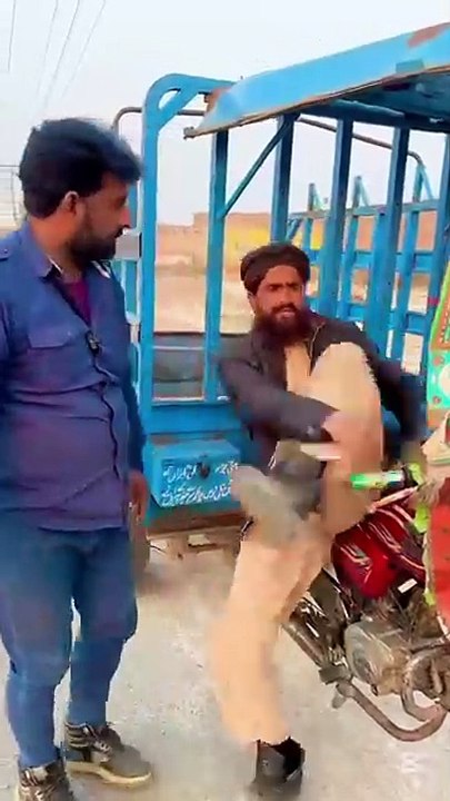 Lift dena Galay Par Gaya