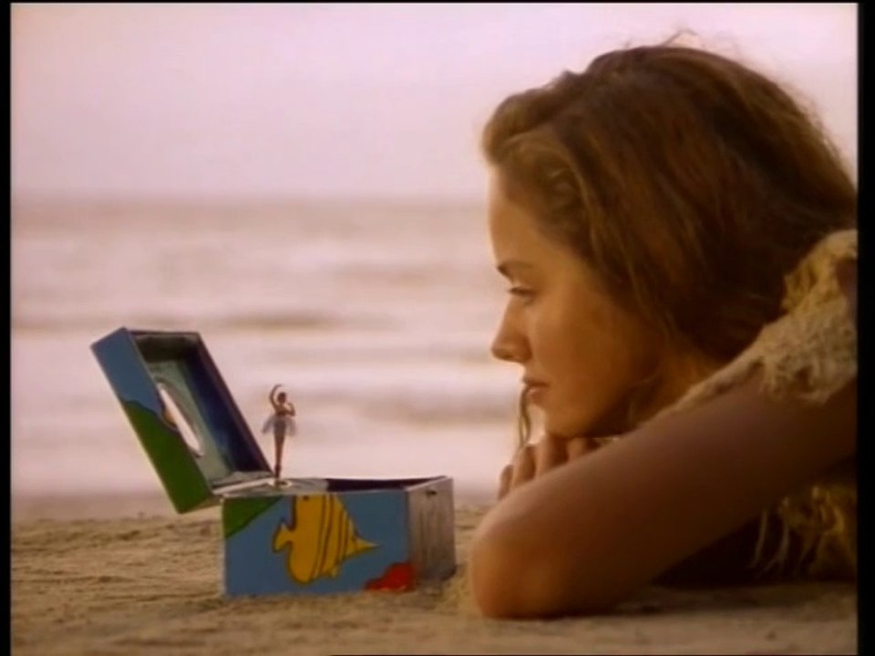 Océane (Ocean Girl) (1994) - Saison 1 - Épisode 9 - Les Mystères de la Ville (Français VF)