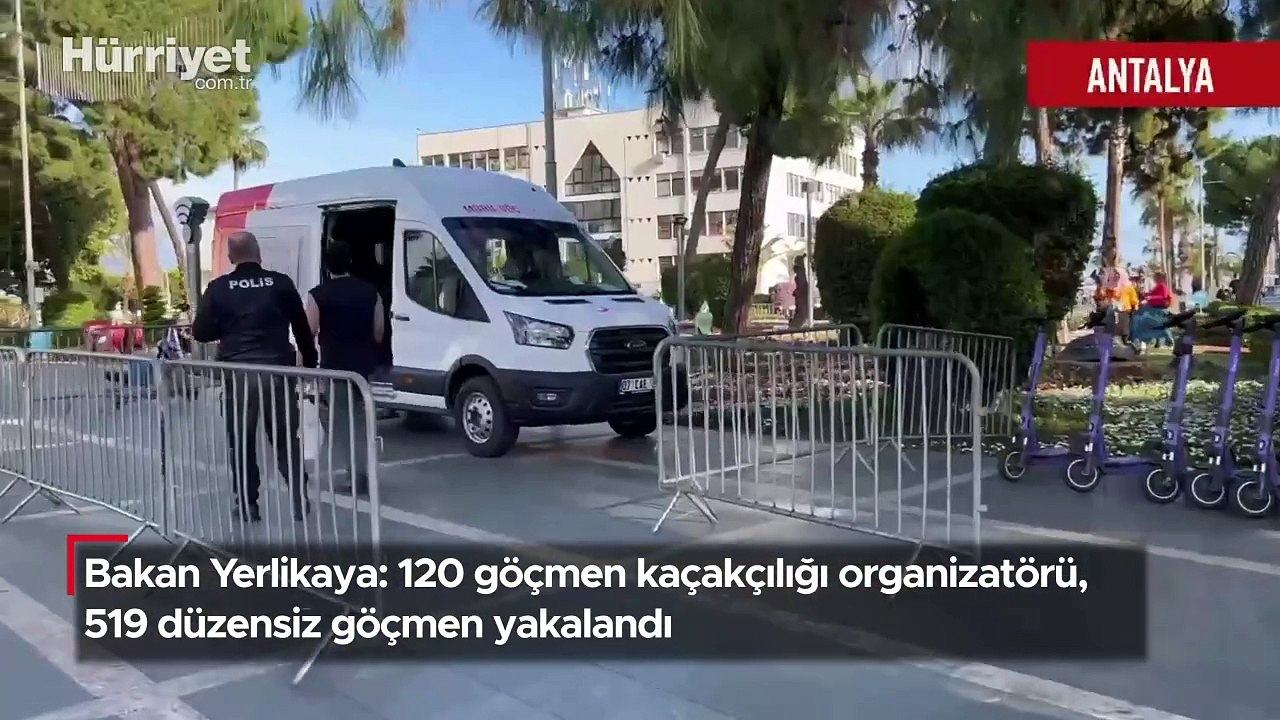 Bakan Yerlikaya: 120 göçmen kaçakçılığı organizatörü, 519 düzensiz göçmen yakalandı
