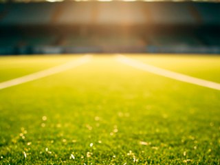 Felipe González llama a Trump "matón de patio de colegio" e "imbécil": "No sabe que no sabe"