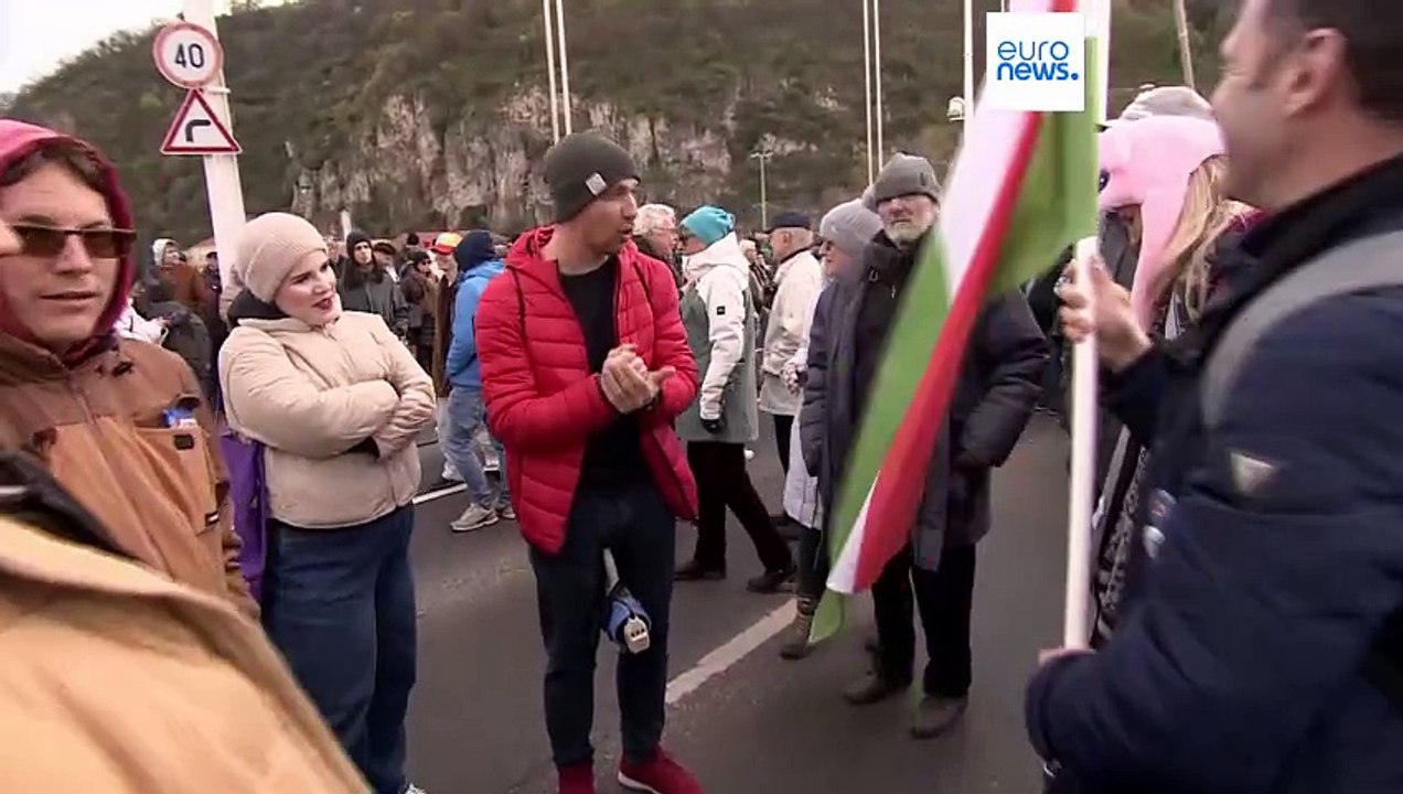 Proteste gegen Orbán:'Wenn man uns das Versammlungsrecht nimmt, ist es mit unserer Freiheit vorbei'