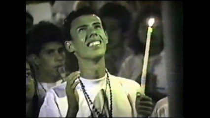 MILAGRE DA CHAMA DA VELA QUE NÃO QUEIMOU A MÃO DO VIDENTE MARCOS TADEU EM 7.11.1