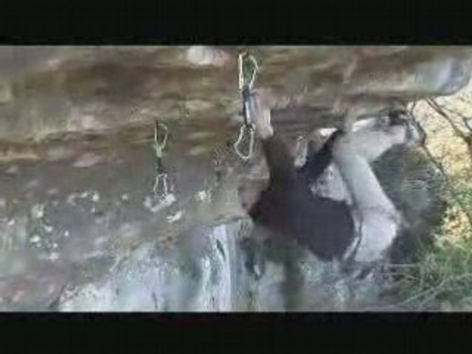 EAUX CLAIRES ANGOULÊME 9a+ FRED ROUHLING