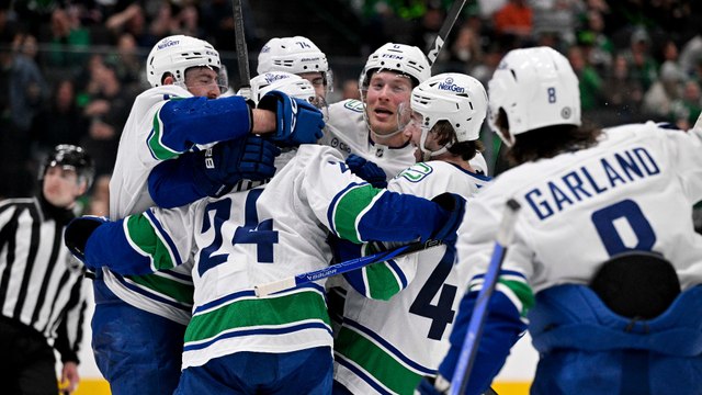 Canucks' Comeback: Defying a 3-Goal Deficit in Final Minute