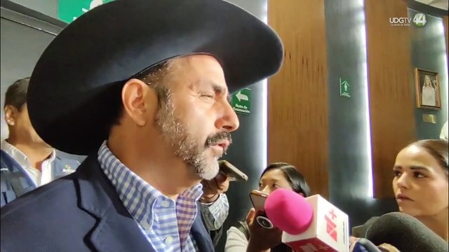 Jalisco realiza volantas para impedir la plaga del gusano barrenador en ganado.