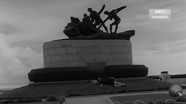 Super Hit Classic Tamil Movie Sumaithangi (1962) Movie HD Part 02/02