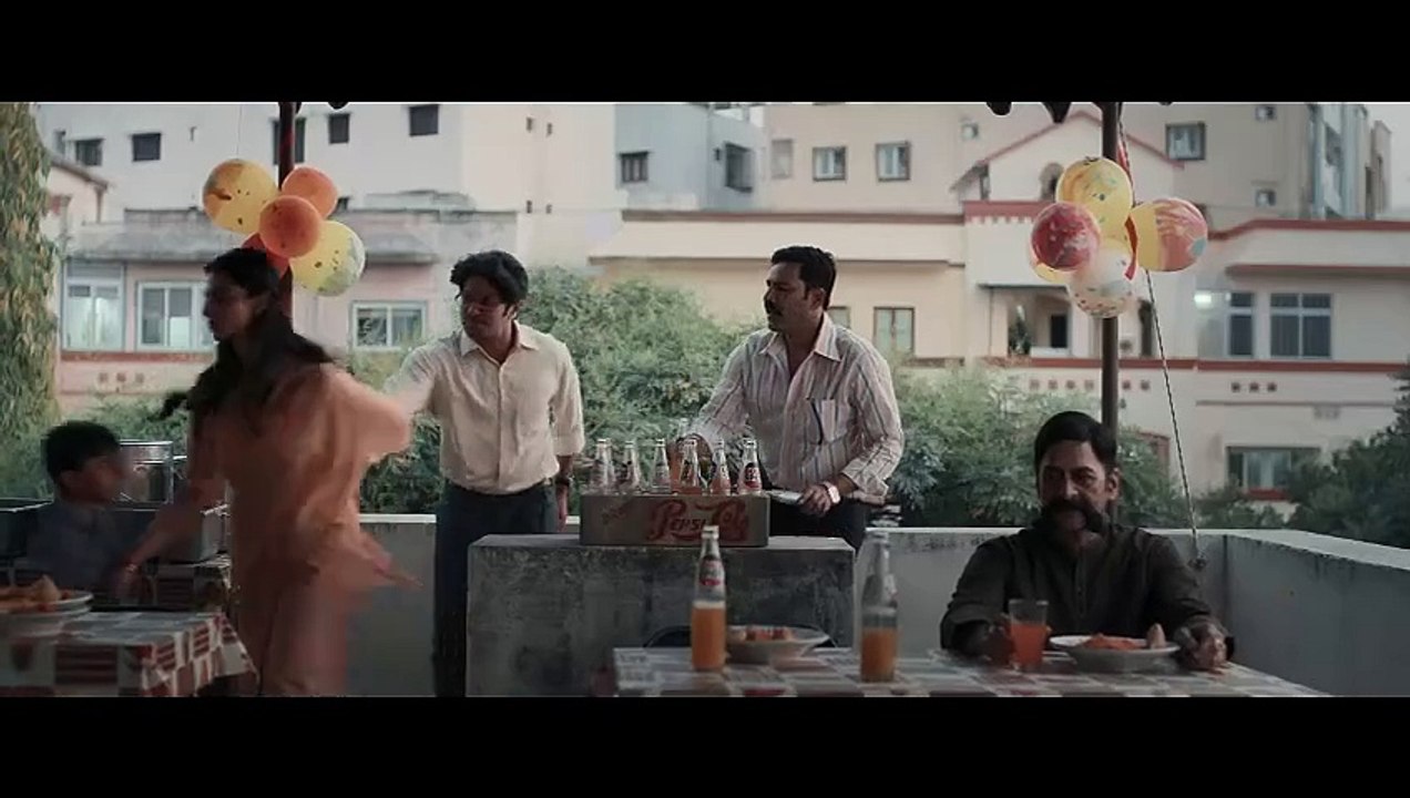 Lucky Baskhar 2024 Malayalam 1/2