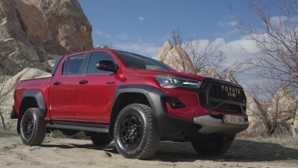 2025 Toyota Hilux GR Sport II Design preview 2
