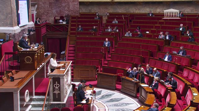 1ère séance : Questions au Gouvernement ; Stabilité économique et compétitivité du secteur agroalimentaire ; Réformer le mode d'élection des membres du Conseil de Paris et des conseils municipaux de Lyon et Marseille - Mercredi 9 avril 2025